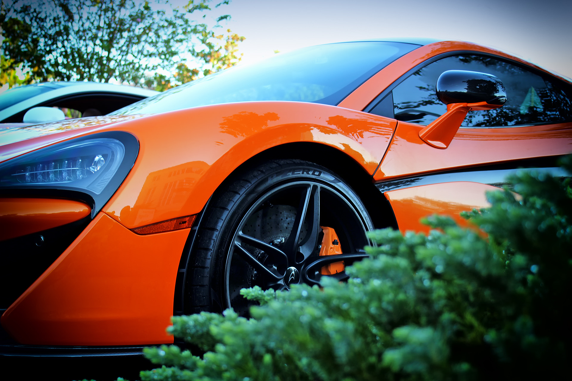 Canon EF 35-80mm f/4-5.6 sample photo. Mclaren 570s photography