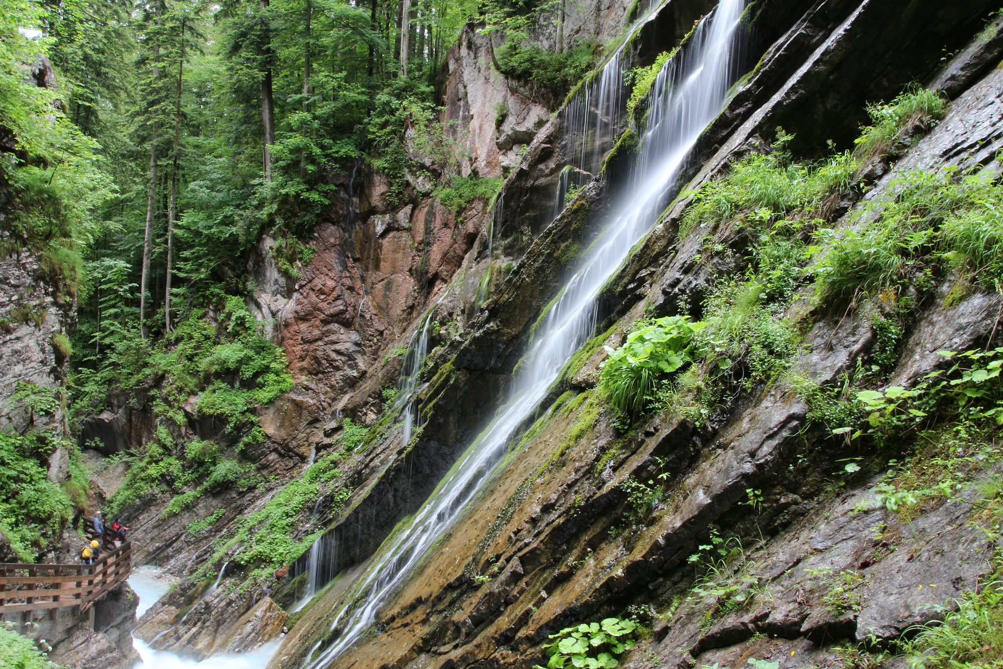 Sigma 18-250mm F3.5-6.3 DC OS HSM sample photo. In good old berchtesgaden photography