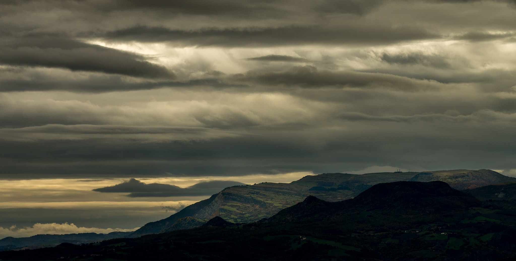 Pentax K-5 II sample photo. San marino mountain photography