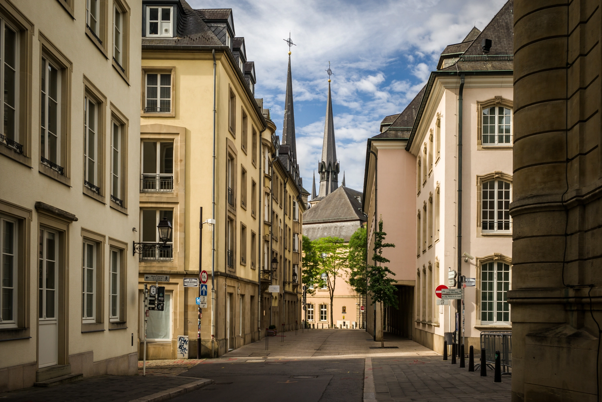 Summicron-M 1:2/35 ASPH. sample photo. Luxembourg city photography