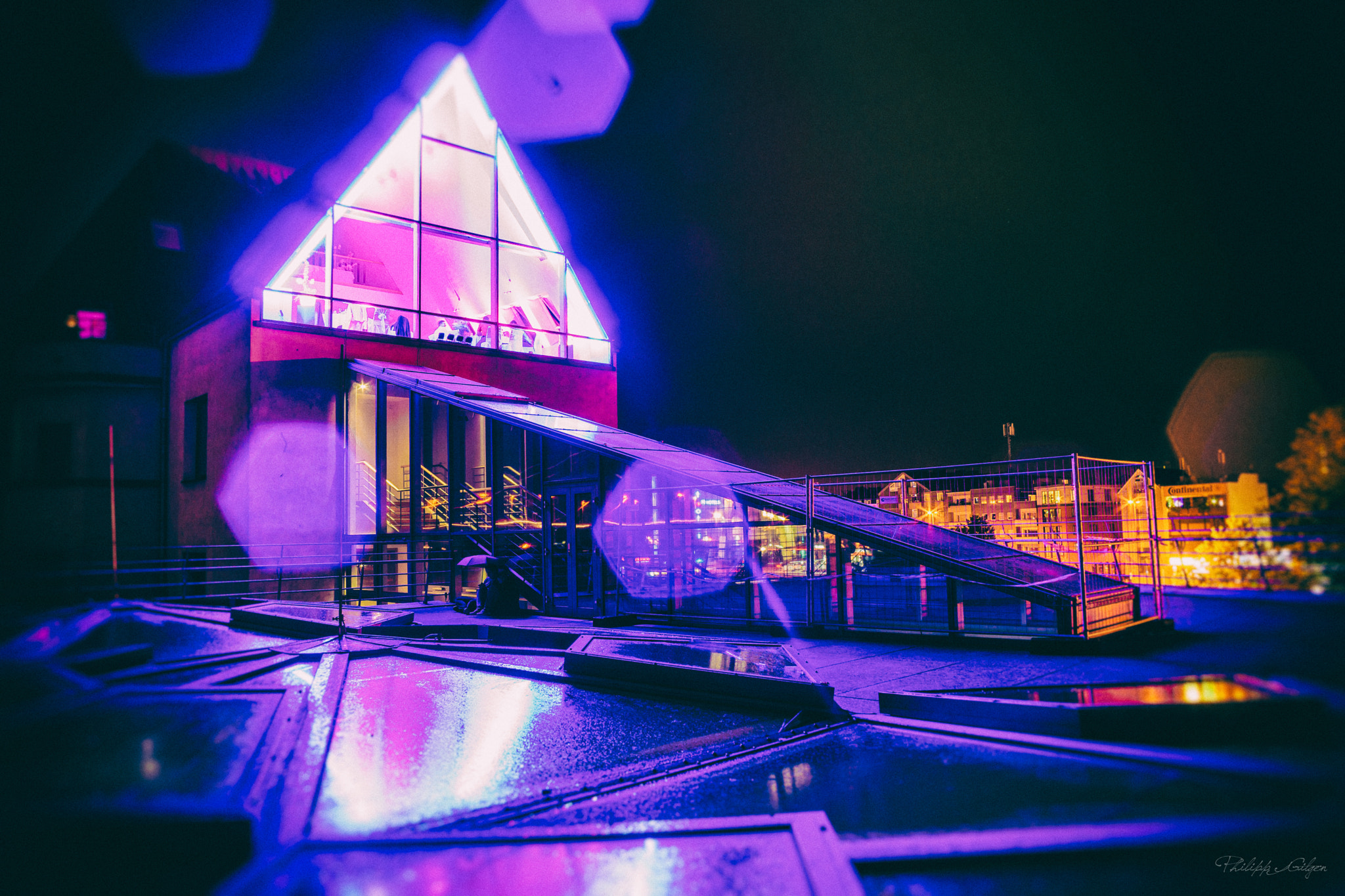 Minolta AF 24mm F2.8 sample photo. Purple fever photography