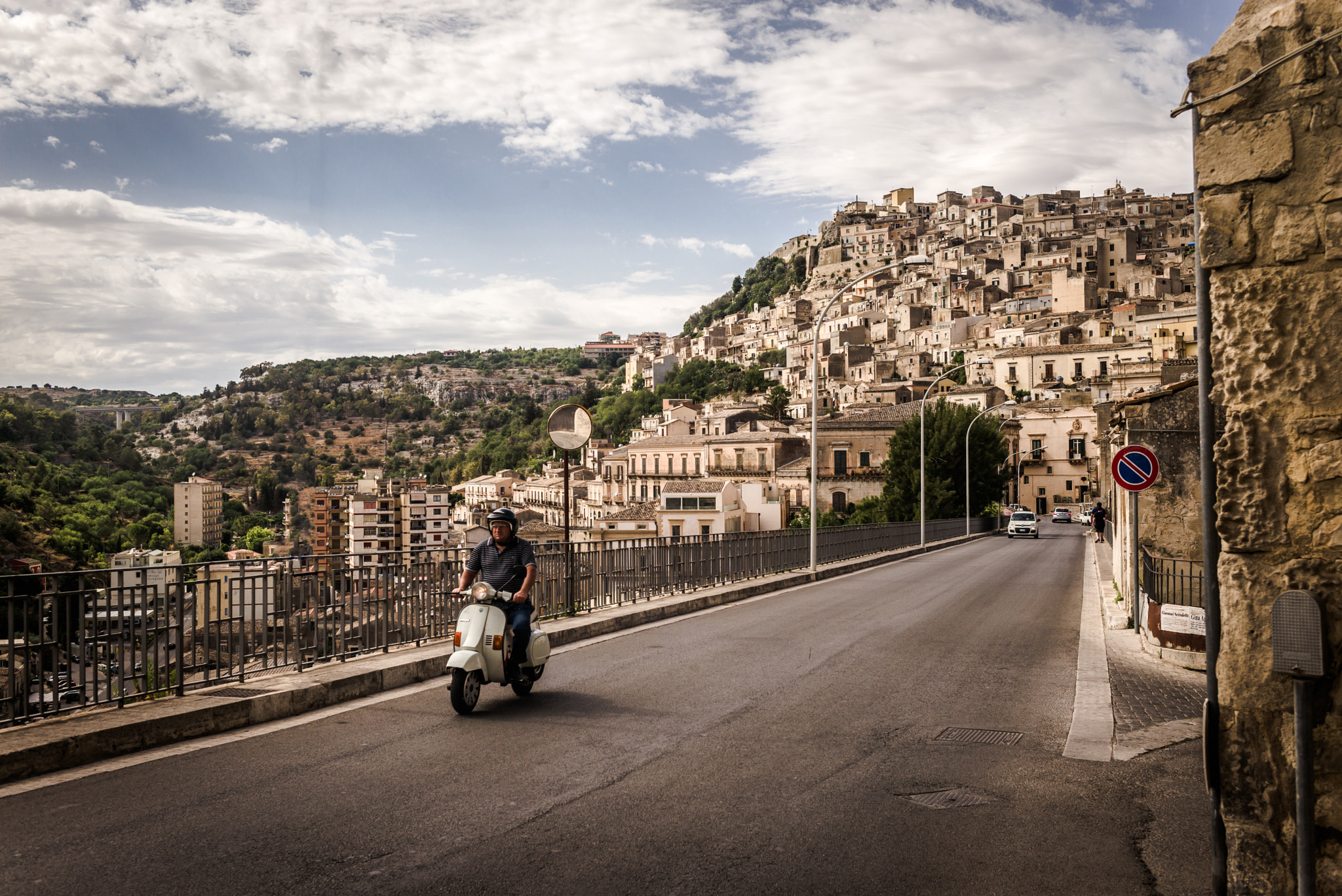 Summicron-M 1:2/35 ASPH. sample photo. The amazing village of modica in sicly photography