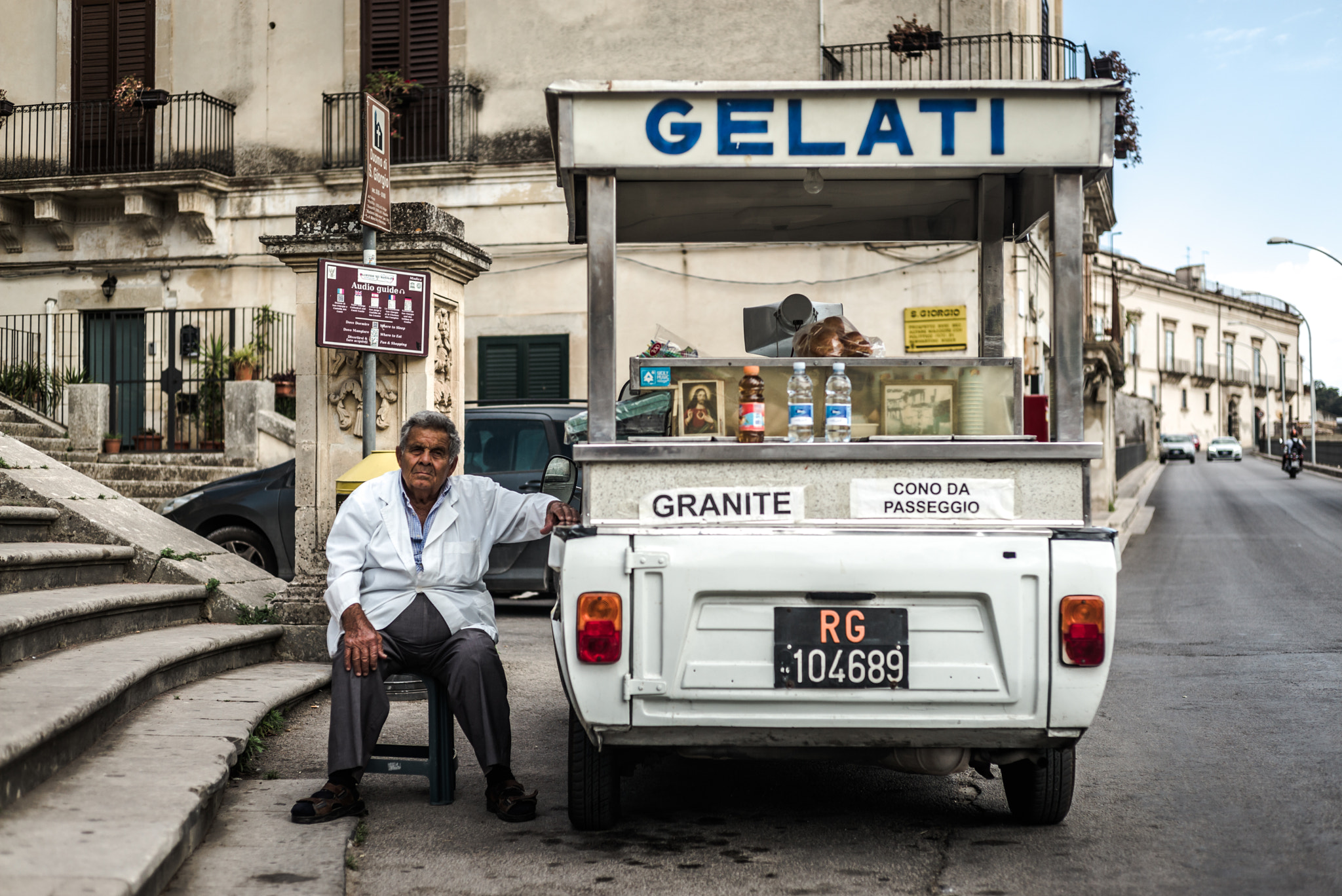 Summicron 1:2/50 Leitz sample photo. The amazing village of modica in sicly photography