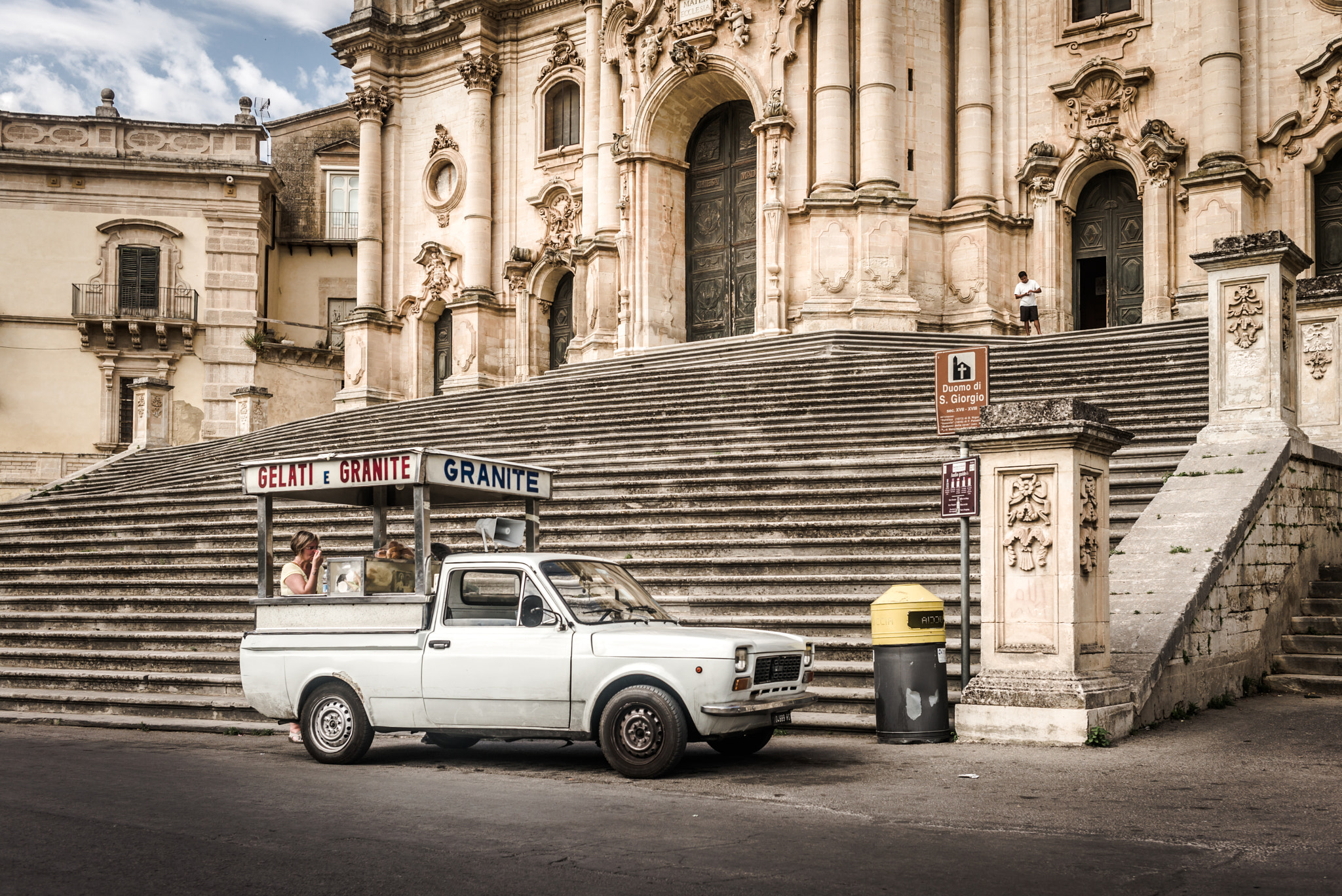 Summicron-M 1:2/35 ASPH. sample photo. The amazing village of modica in sicly photography