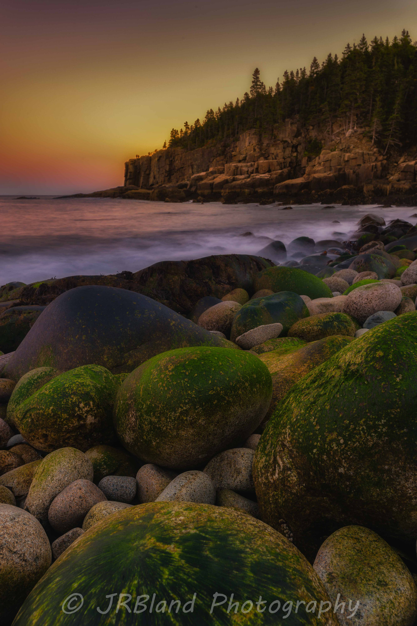Nikon AF-S Nikkor 17-35mm F2.8D ED-IF sample photo. Otter cliffs acadia maine. these cliffs are so majestic and absolutely photogenic! photography