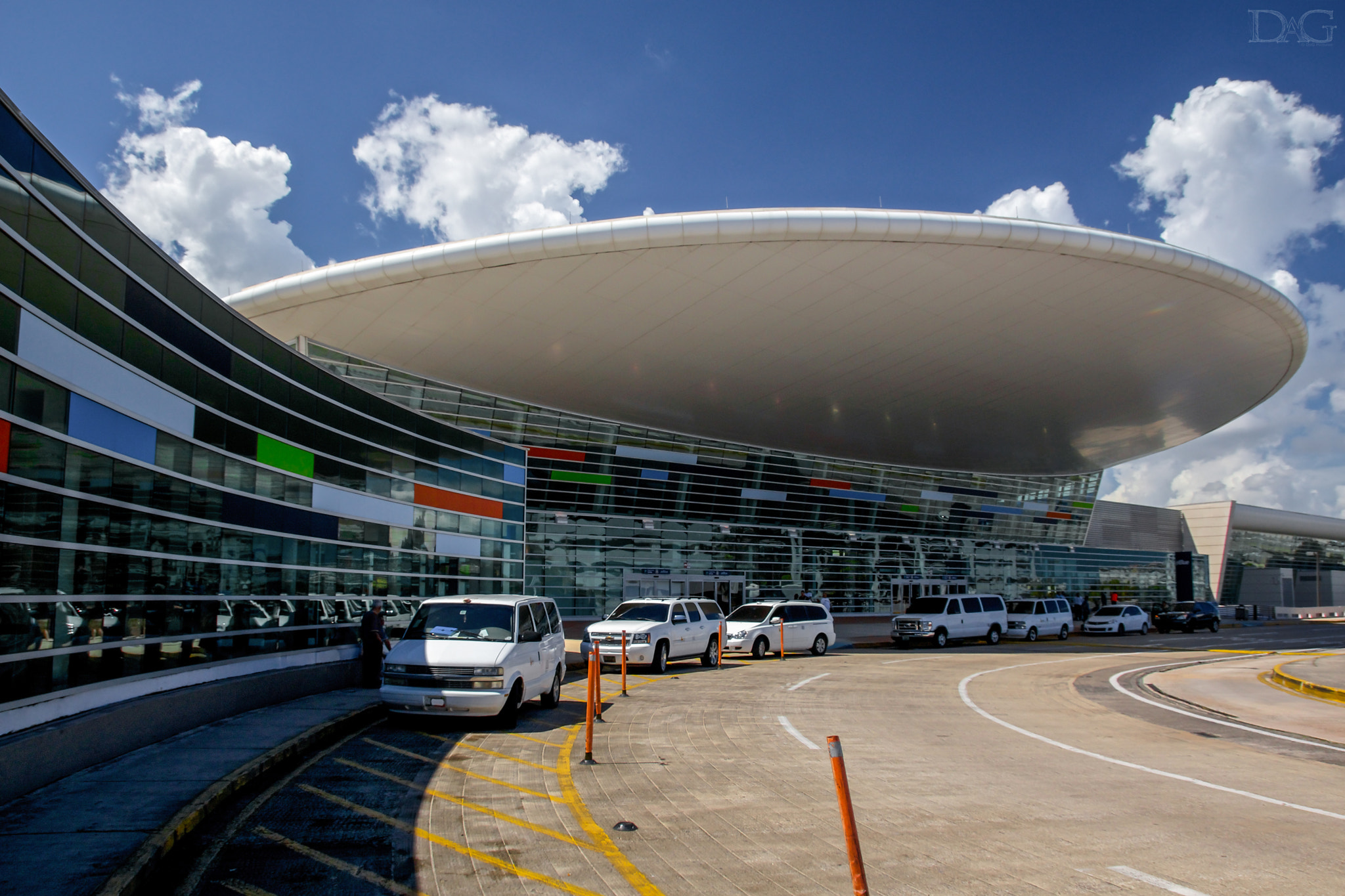 Sony SLT-A77 sample photo. Terminal a jetblue - 03 photography