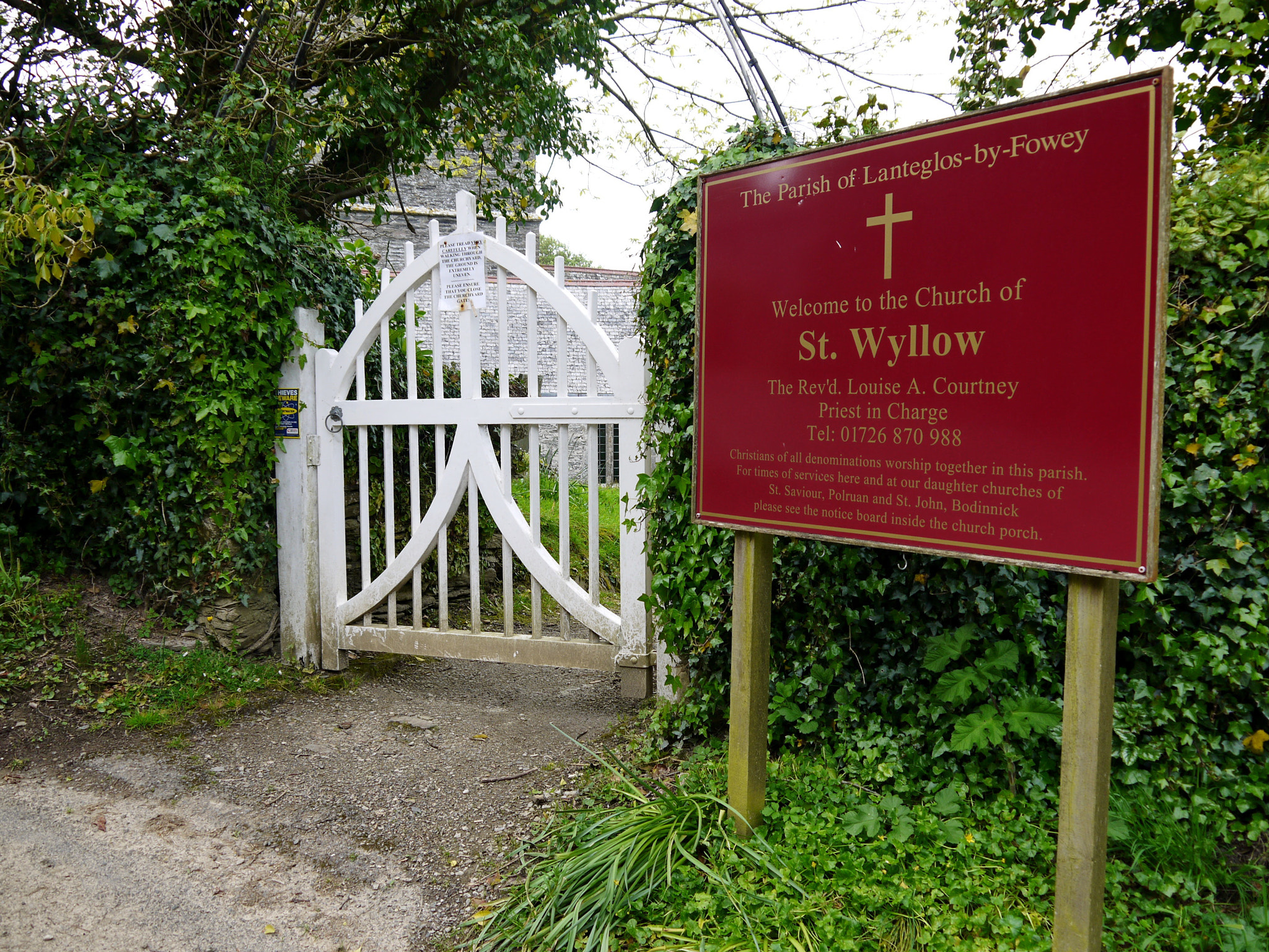 Panasonic Lumix DMC-GF3 sample photo. Cornwall churches, uk photography