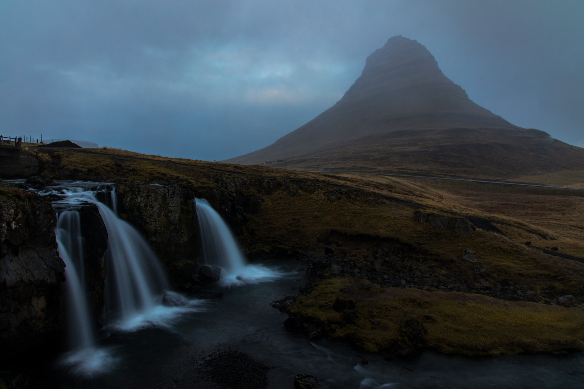 Canon EOS 5D Mark IV + Sigma 24-105mm f/4 DG OS HSM | A sample photo. The witch's hat photography