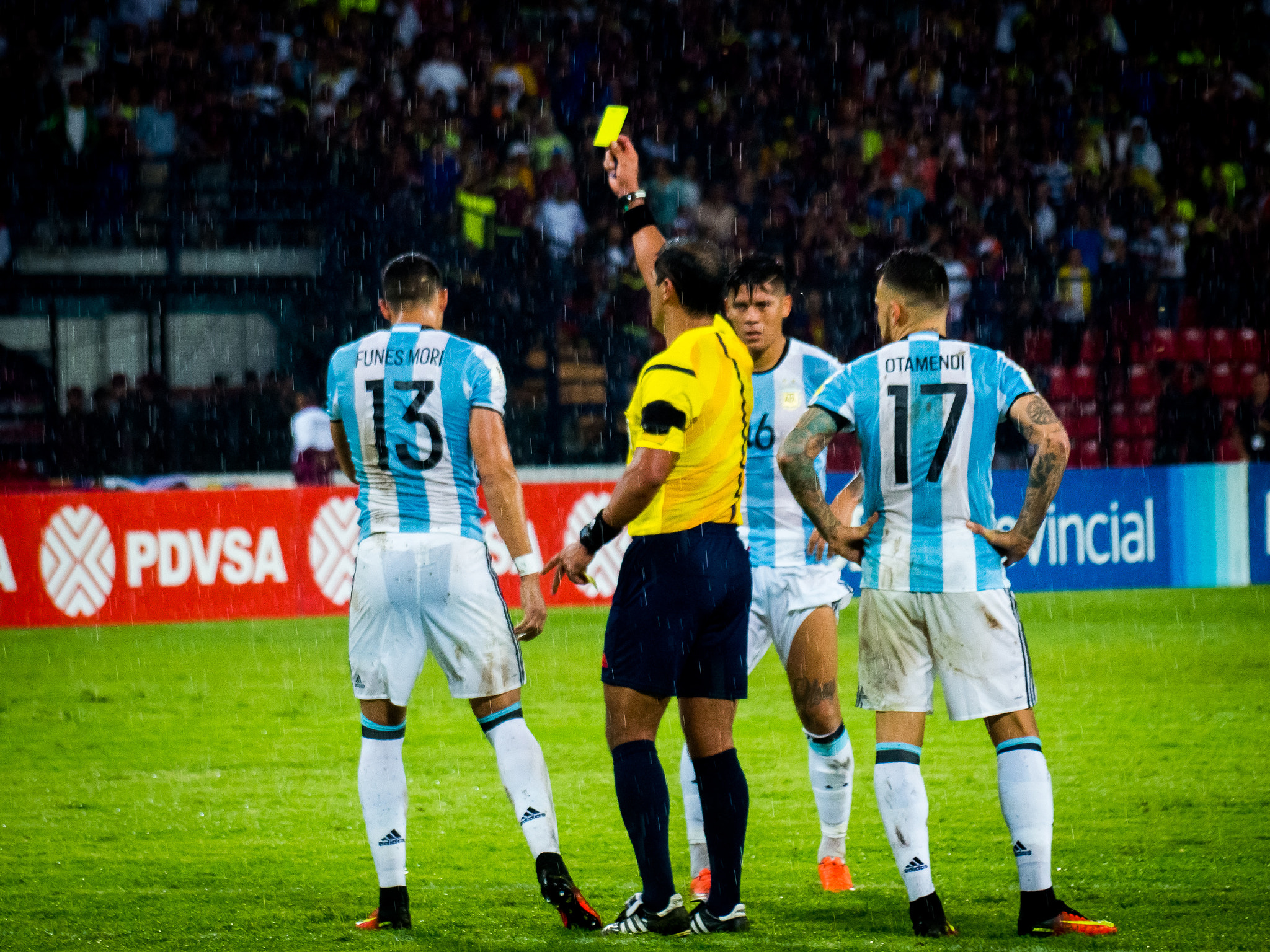 Olympus Zuiko Digital ED 40-150mm F4.0-5.6 sample photo. Venezuela vs argentina - 06/09/2016 photography