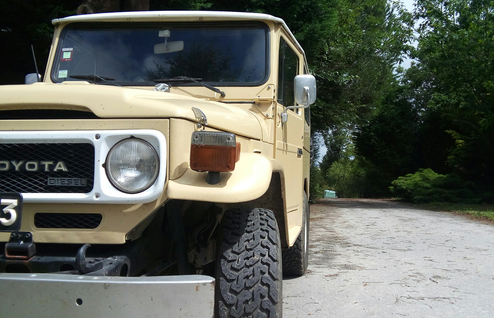 LG L Bello sample photo. Toyota bj 40 photography