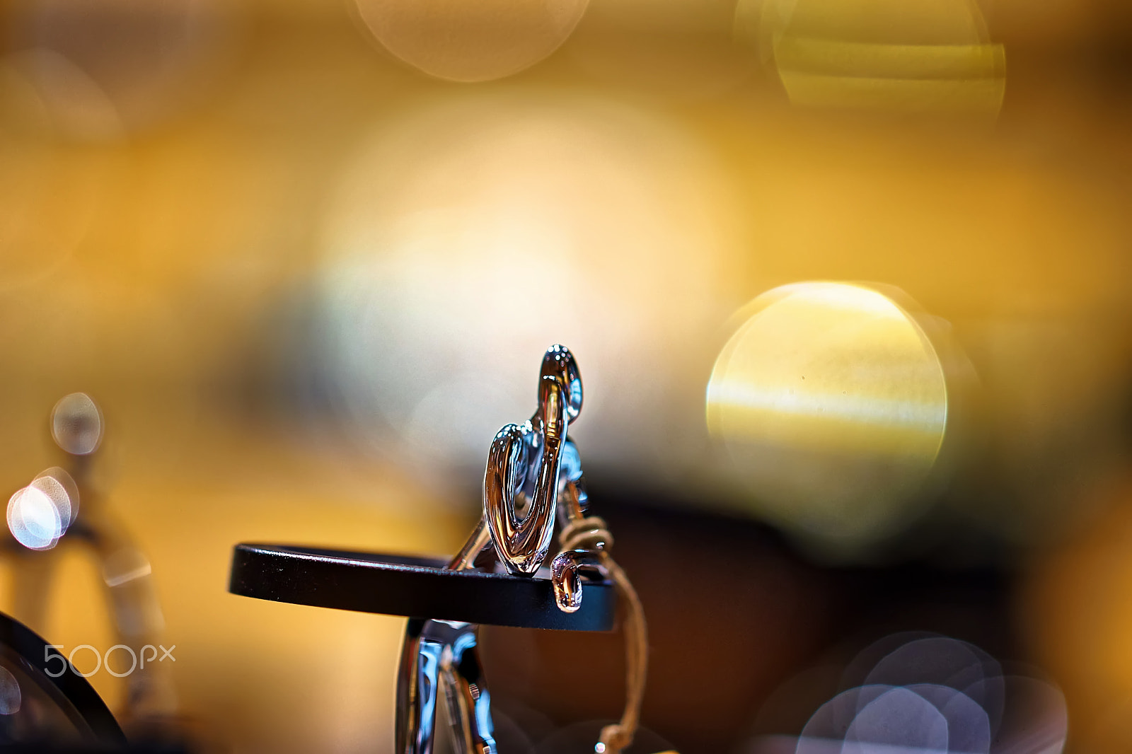 Sony Sonnar T* 135mm F1.8 ZA sample photo. City beat photography