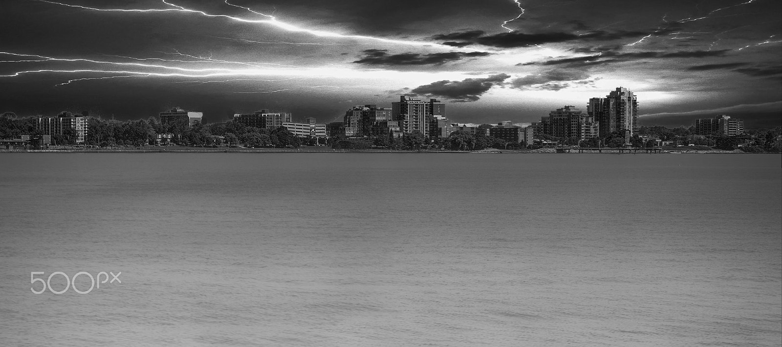 Canon EF 70-200mm F2.8L IS USM sample photo. Storm over burlington photography
