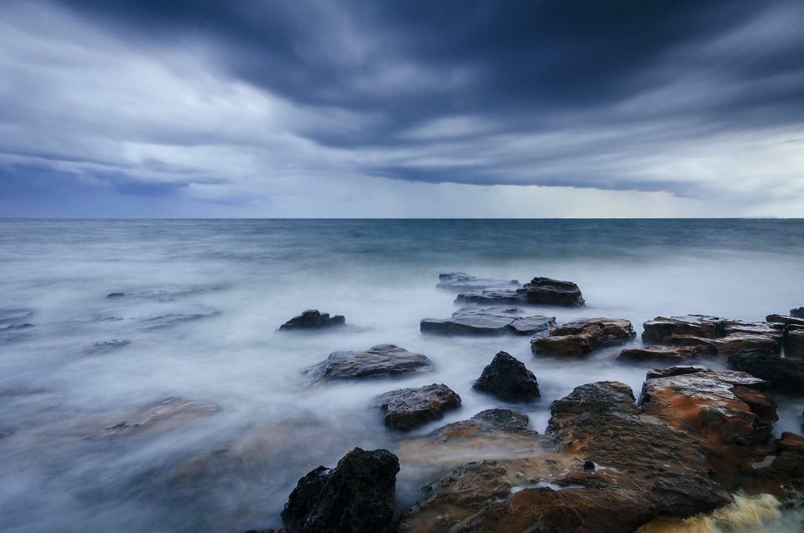 Nikon AF-S Nikkor 14-24mm F2.8G ED sample photo. Overcast photography