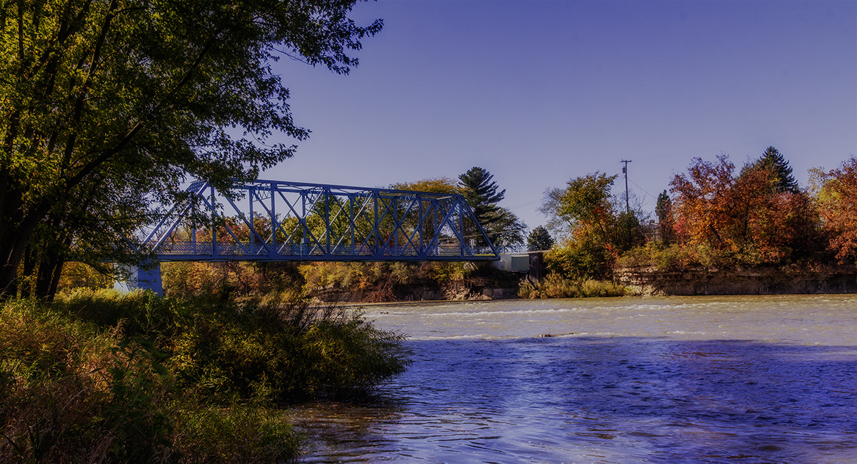 Sigma 18-250mm F3.5-6.3 DC OS HSM sample photo. Tindall bridge photography