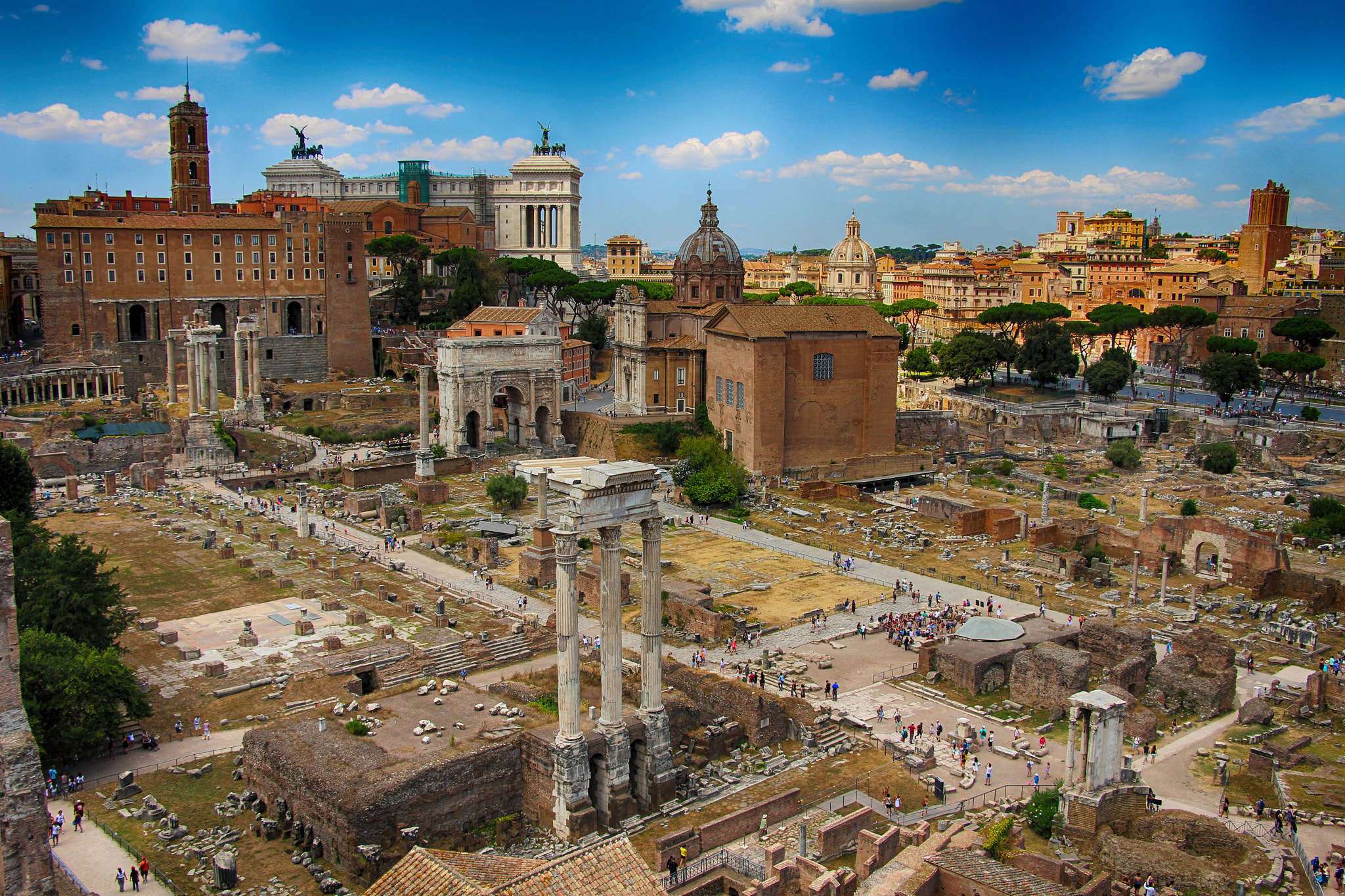 Canon EOS 700D (EOS Rebel T5i / EOS Kiss X7i) sample photo. Roman forum photography