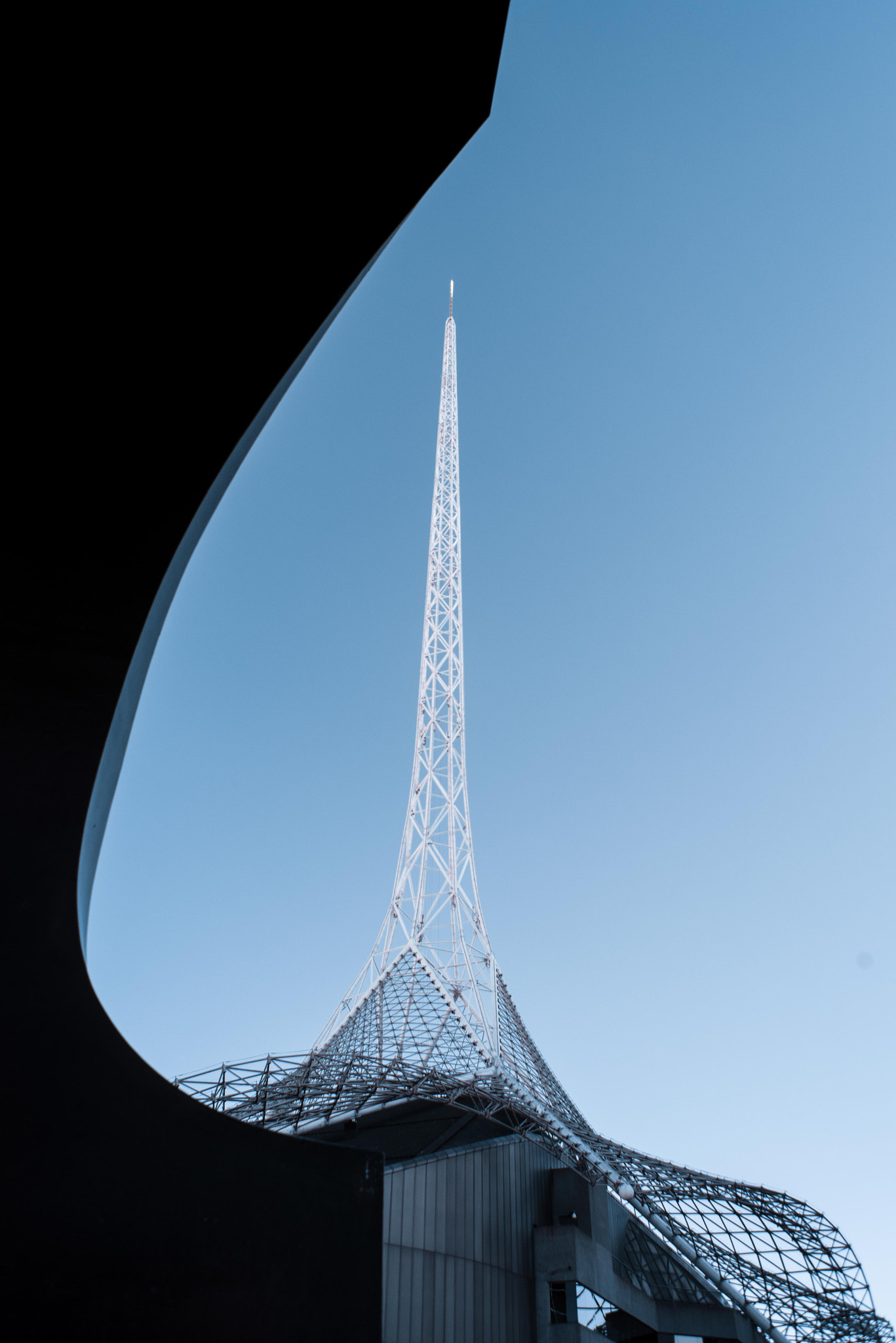 Nikon D610 + Nikon AF Nikkor 28mm F2.8D sample photo. Art centre or nose? photography