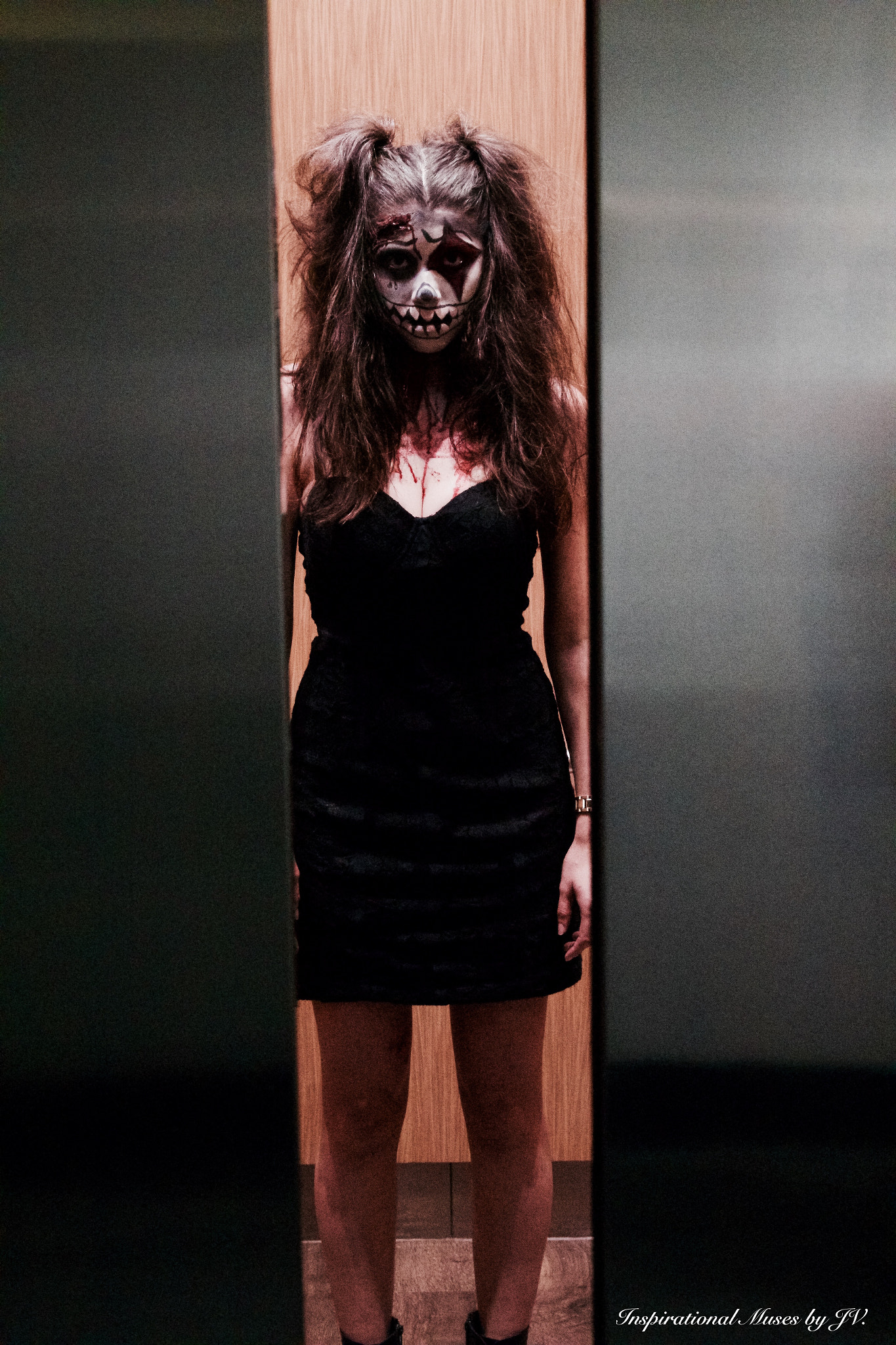 Canon EOS 1200D (EOS Rebel T5 / EOS Kiss X70 / EOS Hi) sample photo. V - halloween by jv. photography