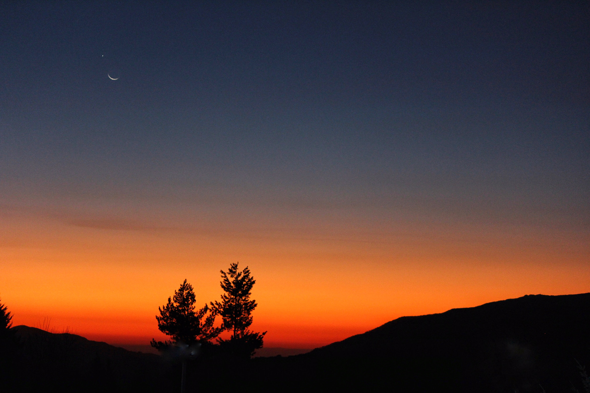 Canon EF-S 55-250mm F4-5.6 IS II sample photo. Sunset at chile! perfect photography