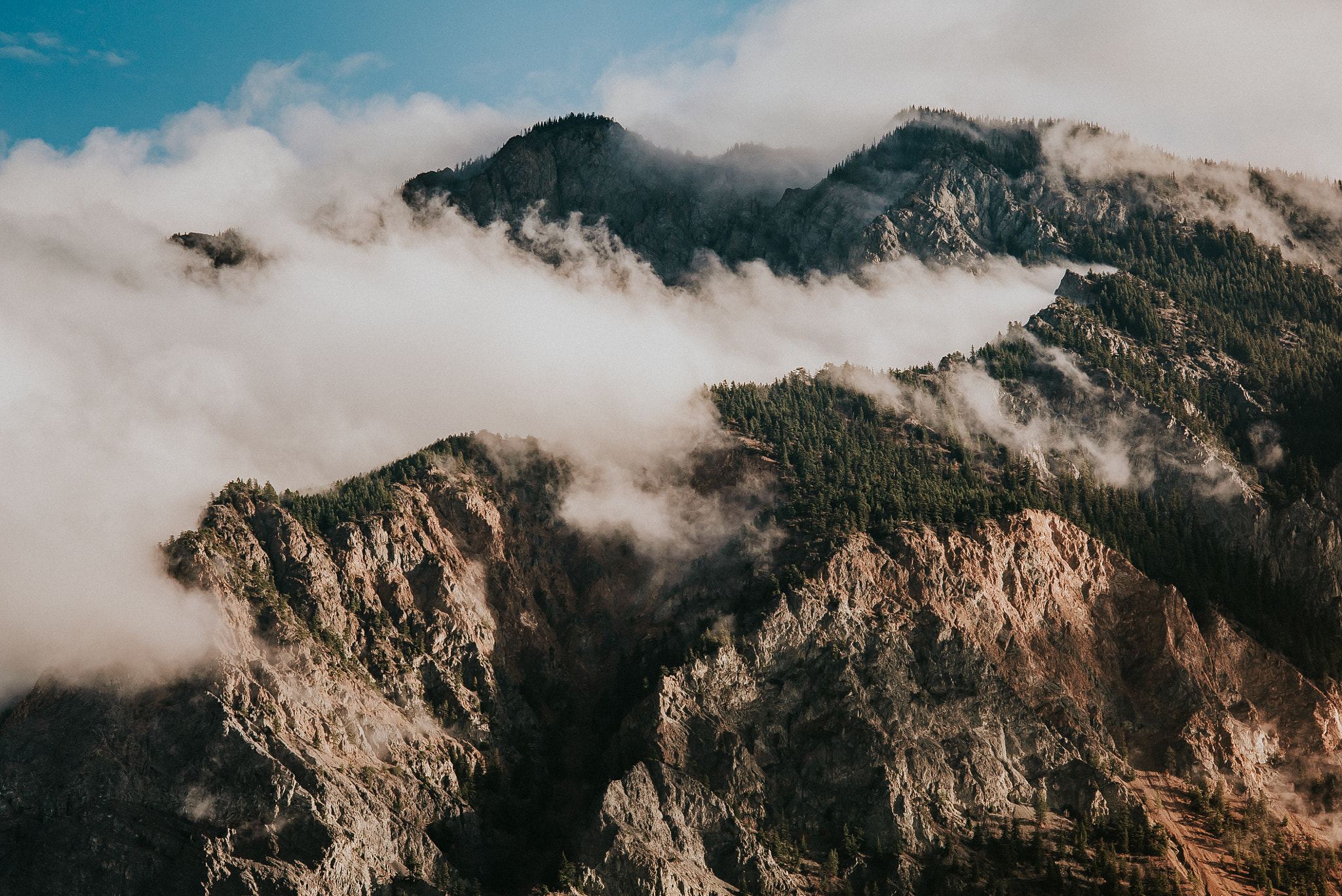 Sony 70-400mm F4-5.6 G SSM sample photo. Lillooet photography