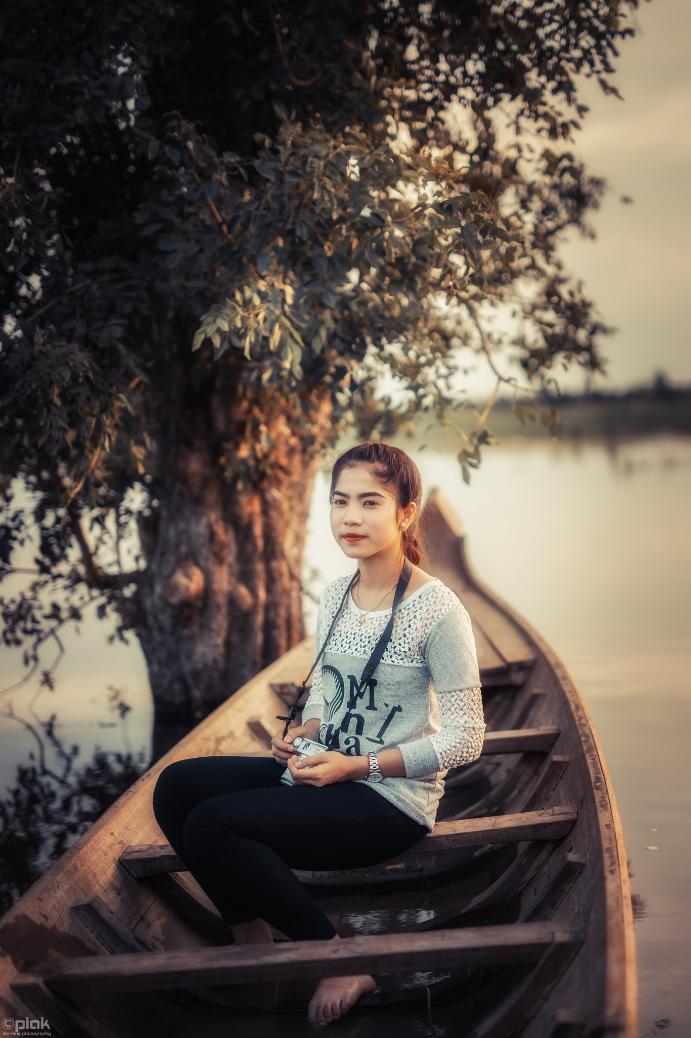 Sigma 50mm F1.4 EX DG HSM sample photo. Her portrait photography