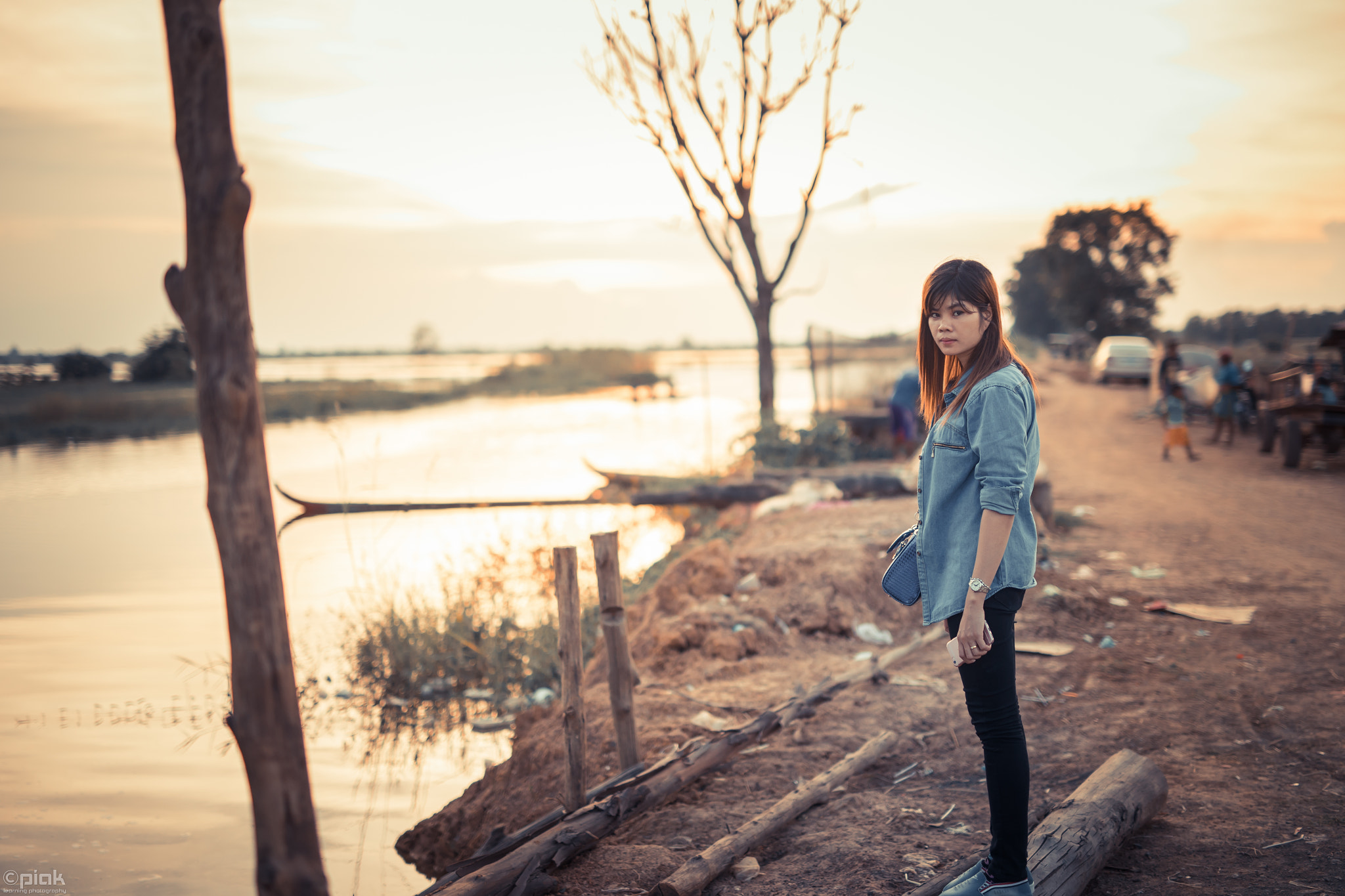 Sigma 50mm F1.4 EX DG HSM sample photo. Lady at sunset photography
