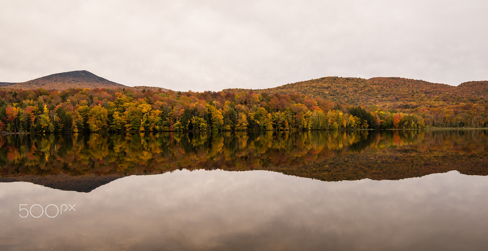 Nikon AF-S Nikkor 18-35mm F3.5-4.5G ED sample photo. Kent pond lake photography
