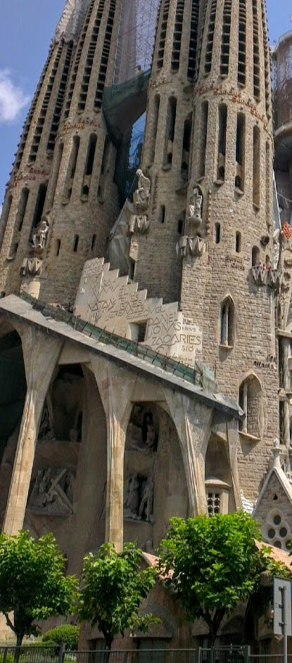HTC ONE X sample photo. Barcelona. la sagrada familia photography