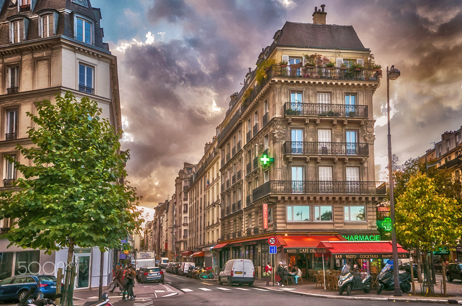 Panasonic Lumix DMC-G5 sample photo. Moody paris photography