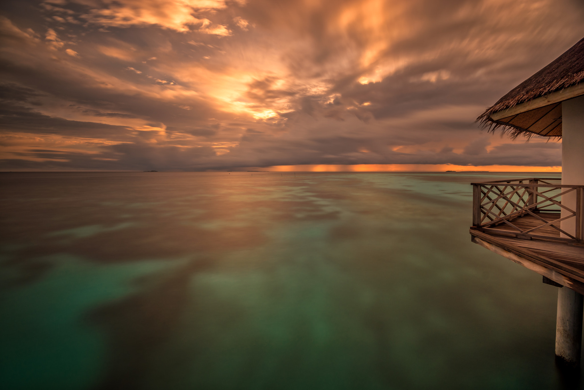 Sigma AF 10-20mm F4-5.6 EX DC sample photo. Rain on the horizon photography