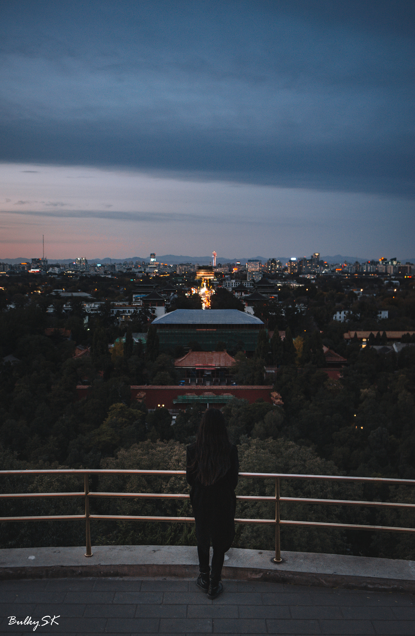 Nikon D610 + Tamron SP 35mm F1.8 Di VC USD sample photo. Overlooking beijing photography