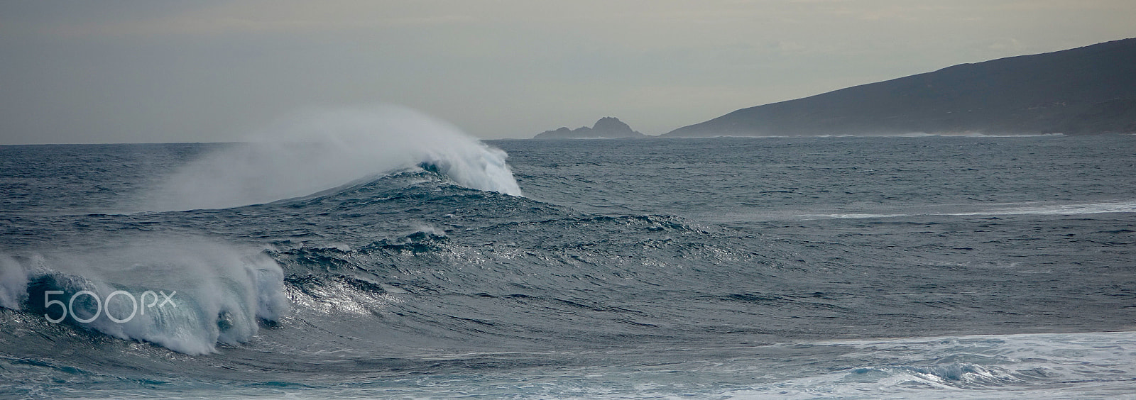Sony Cyber-shot DSC-RX10 + Sony 24-200mm F2.8 sample photo. Indian ocean swell at yallingup.... photography