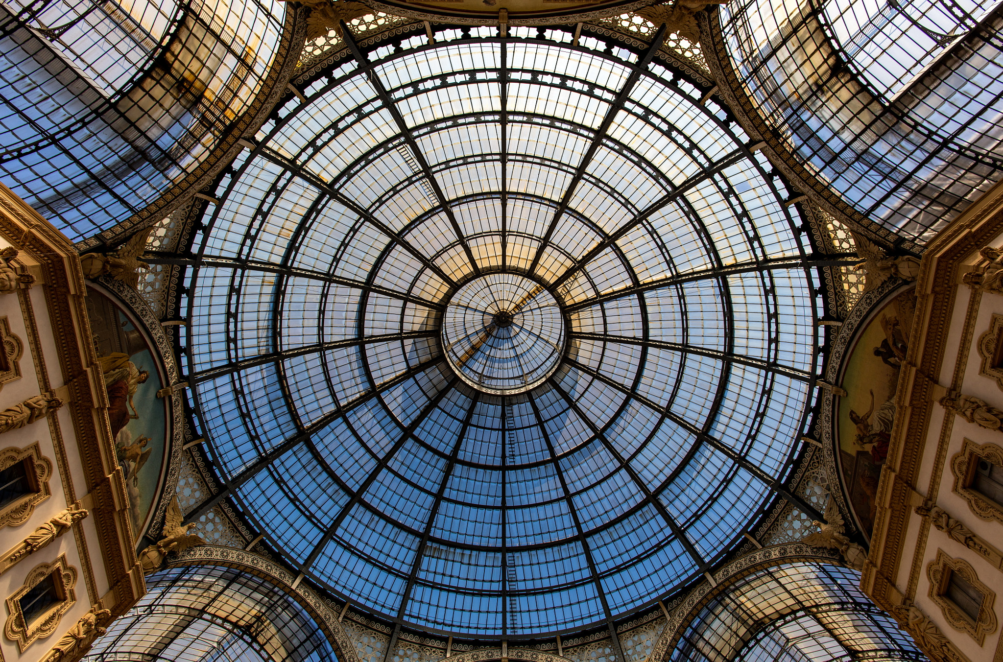 Canon EOS 5DS R sample photo. View to the cupola photography