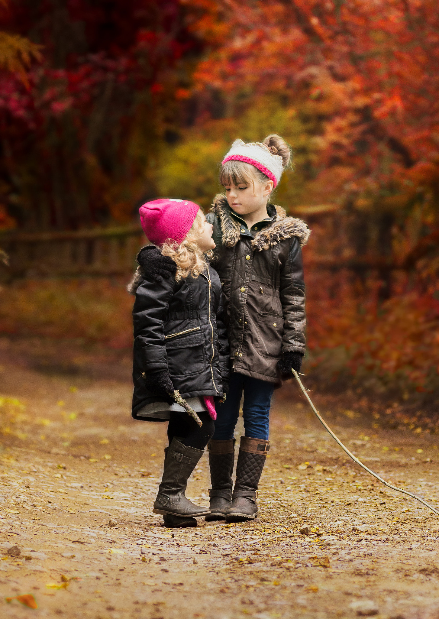 Canon EF 70-300mm F4-5.6L IS USM sample photo. Autumn walk photography