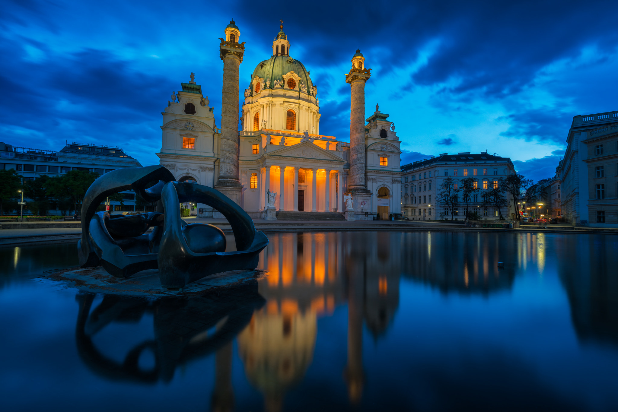 Sony a7R II + Sony Vario-Sonnar T* 16-35mm F2.8 ZA SSM sample photo. Vienna in a blue dress photography