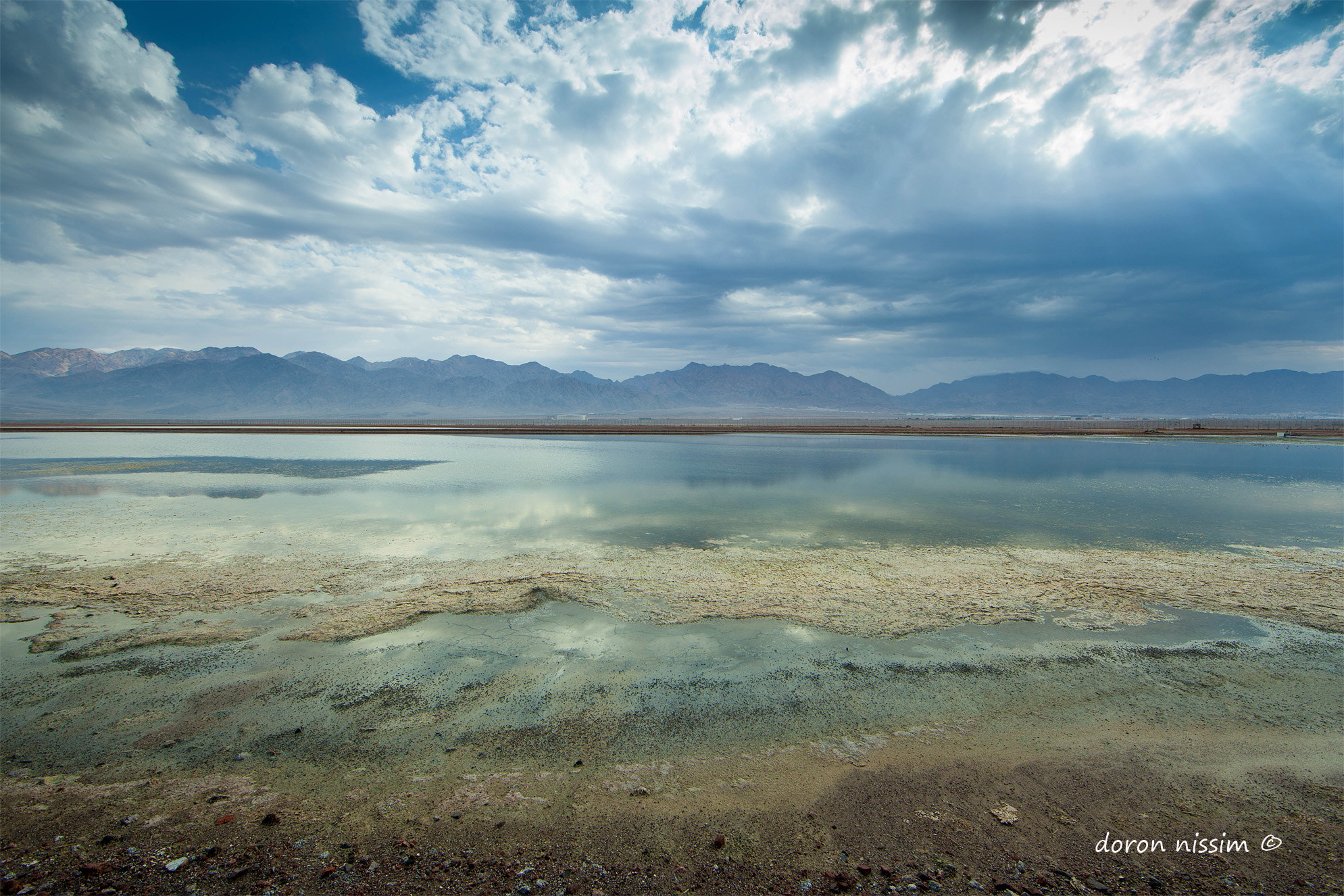 Canon EF 14mm F2.8L II USM sample photo. Winter colors photography
