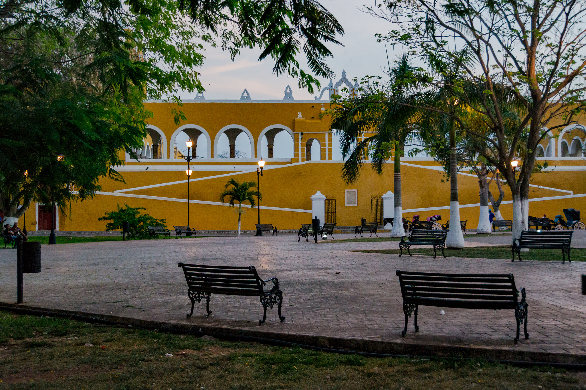 Sony E 18-200mm F3.5-6.3 OSS LE sample photo. Izamal, mexico photography