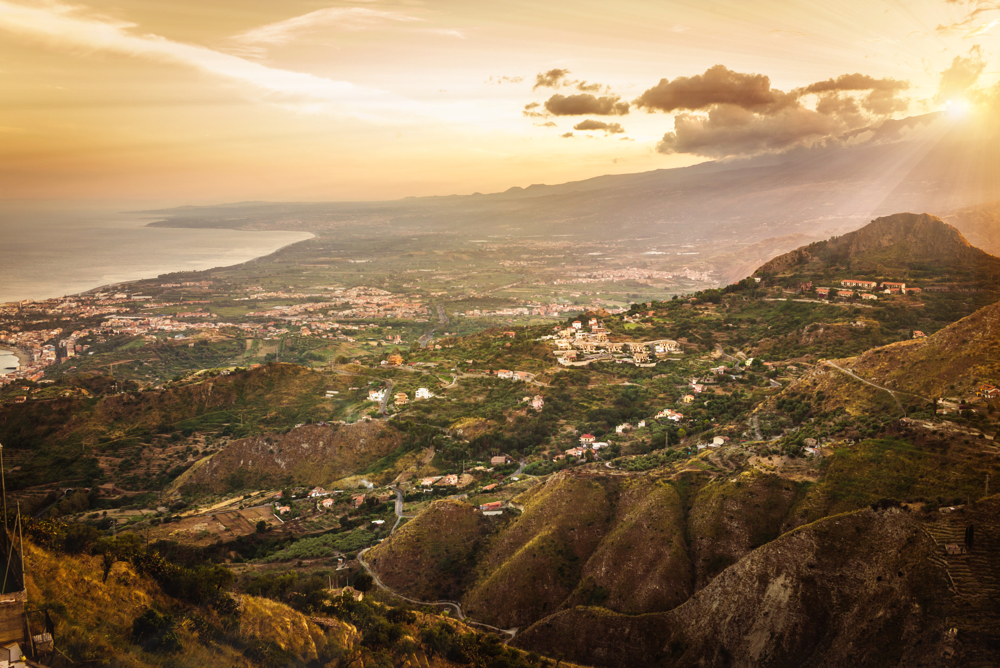 Summicron-M 1:2/35 ASPH. sample photo. Sunset in sicily photography