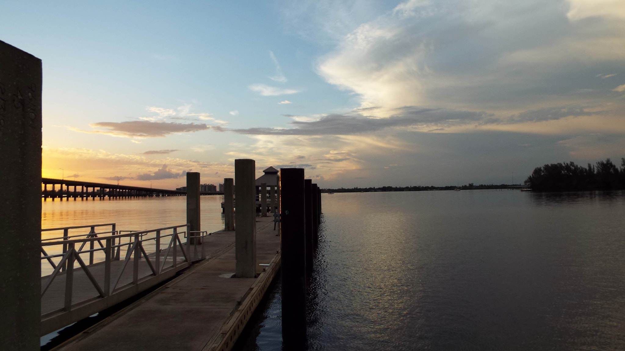 Fujifilm FinePix S8500 sample photo. Fort myers, florida dock at sunset photography