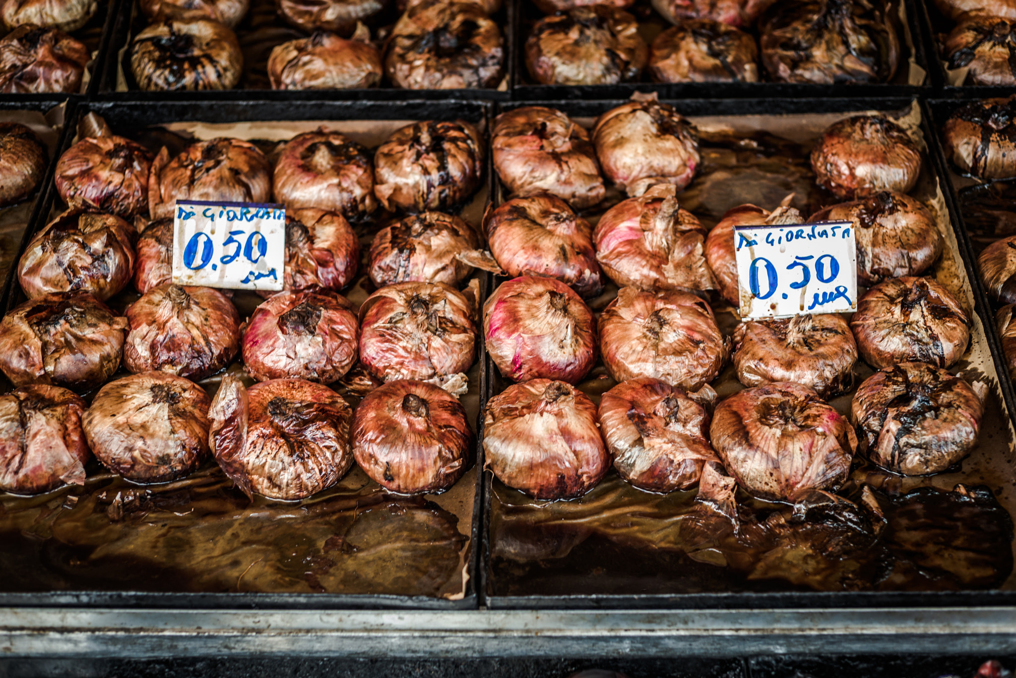 Summicron 1:2/50 Leitz sample photo. Baked onions photography