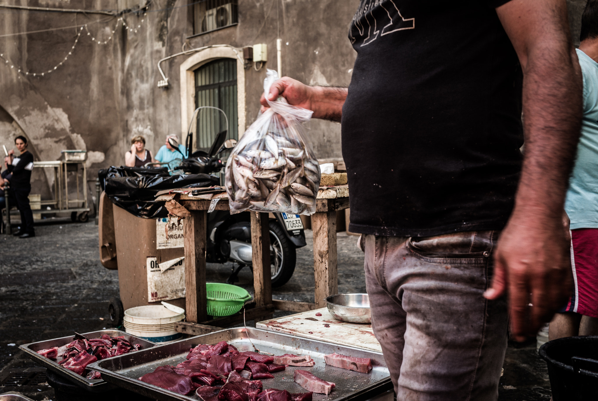 Summicron-M 1:2/35 ASPH. sample photo. A piscaria, catania photography