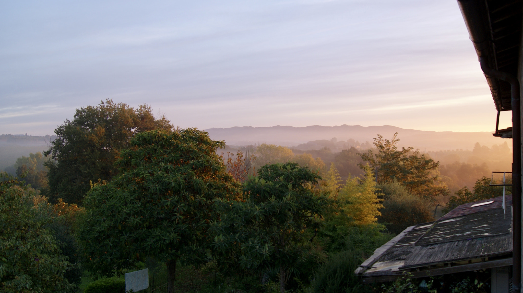 Sony Alpha DSLR-A330 sample photo. Dawn in chianti photography