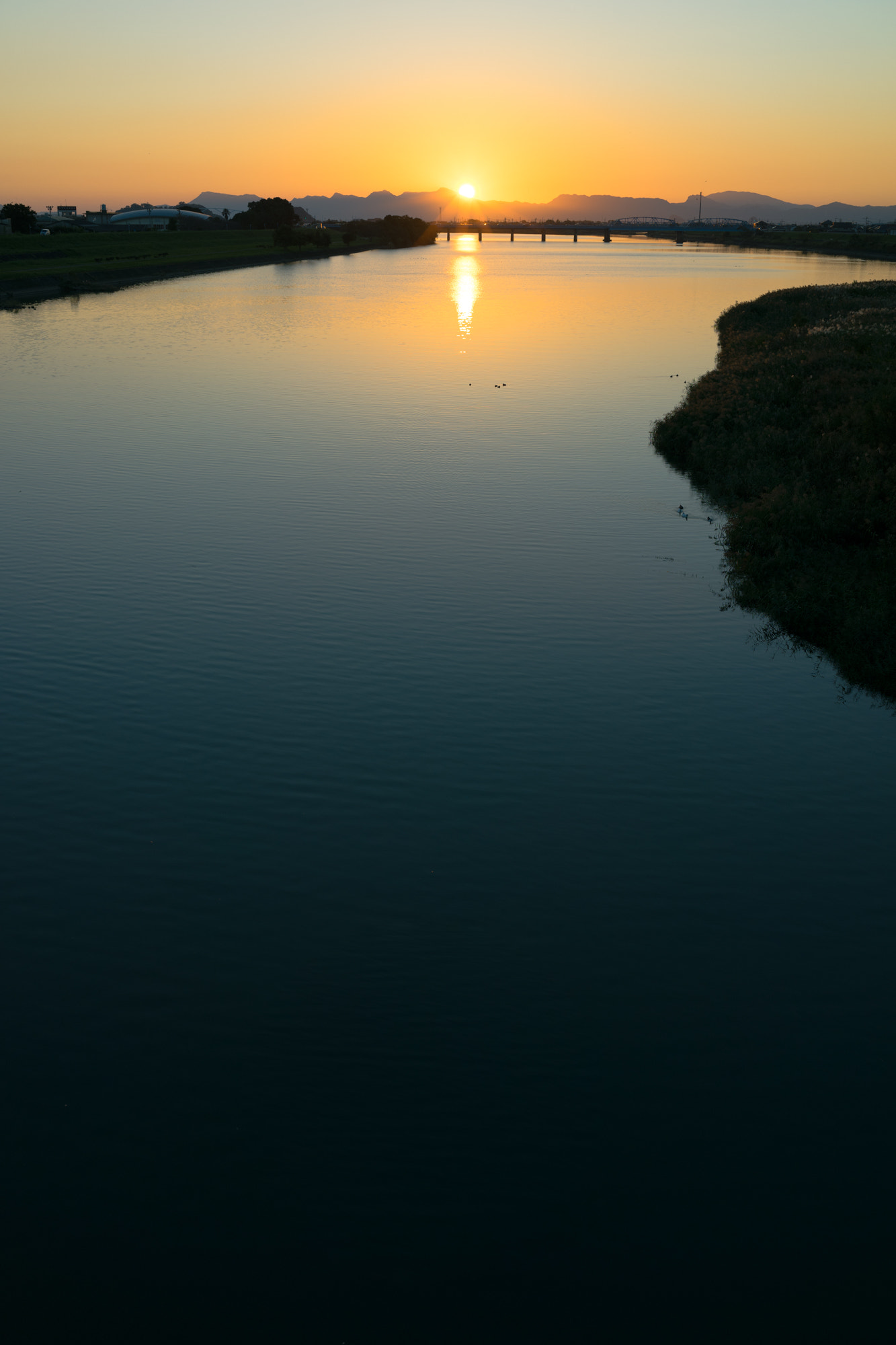 Sony a7 II + E 35mm F2 sample photo. Kumagawa river photography