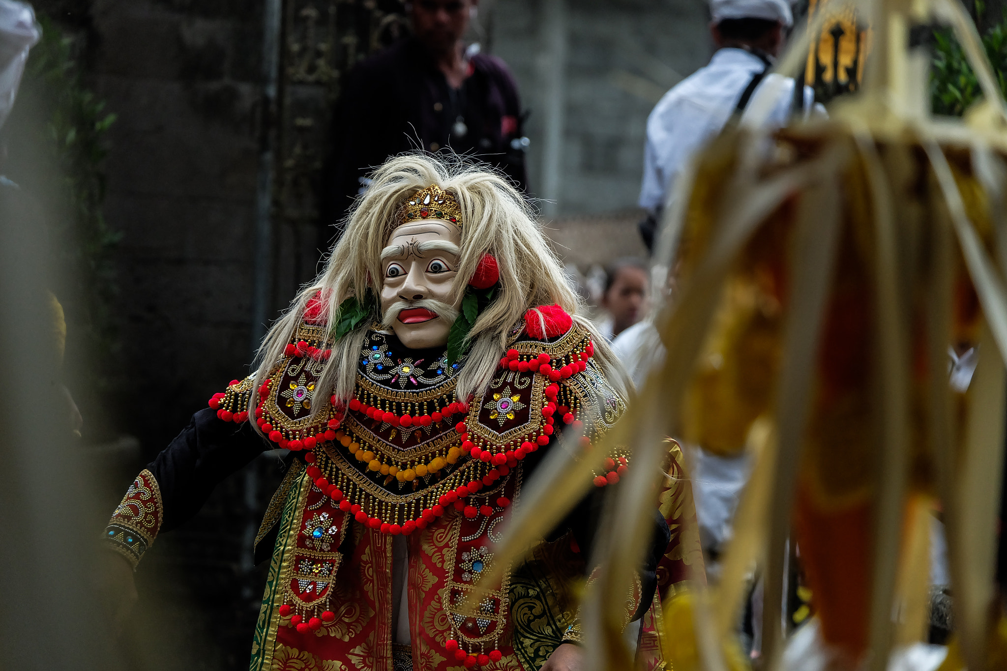 Fujifilm X-A2 + Fujifilm XC 50-230mm F4.5-6.7 OIS sample photo. Topeng sidakarya dance photography