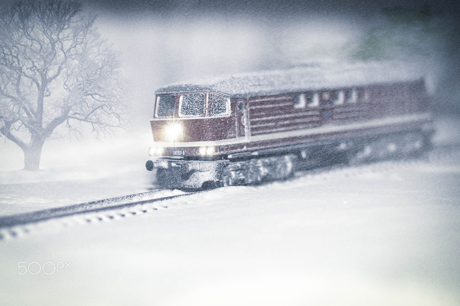 Sony SLT-A58 + 35-70mm F4 sample photo. Train macro2 photography