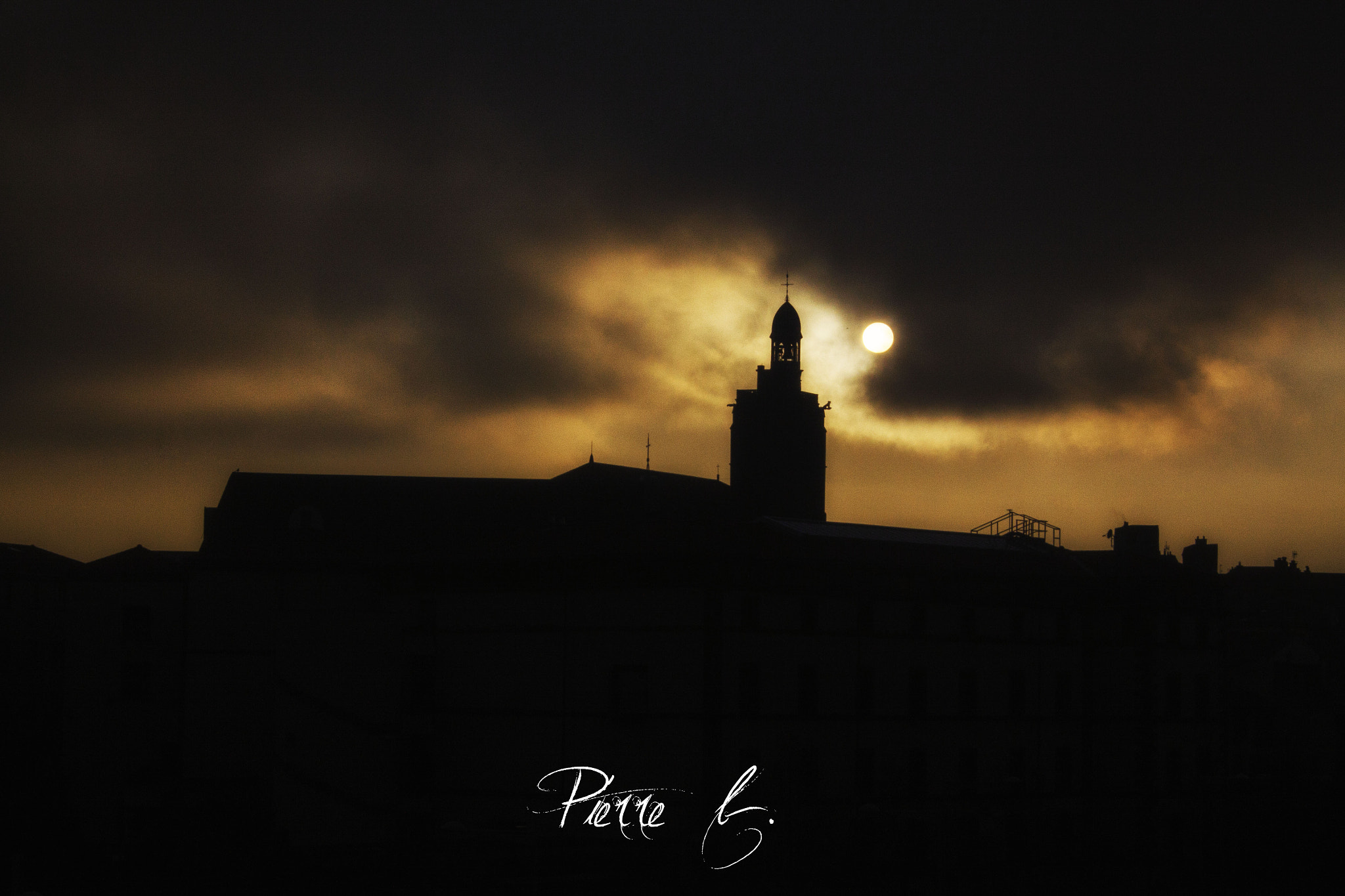 Canon EOS 50D sample photo. Mysterious shadow photography