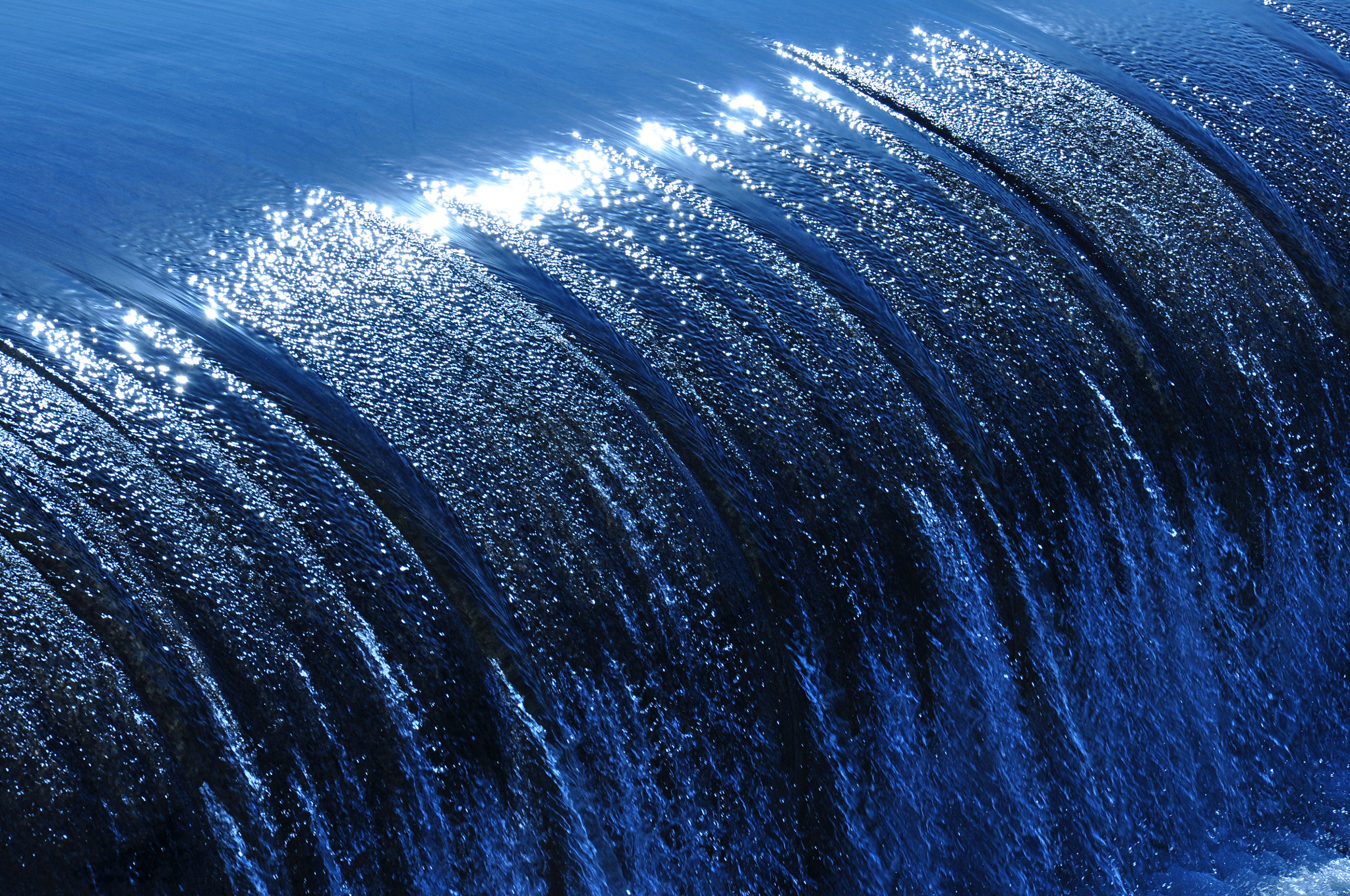 v2?sig=f0342b834779ce84f9c60181b6ef6999f13f7686b8fc2e26455a5c00a1ac08e1