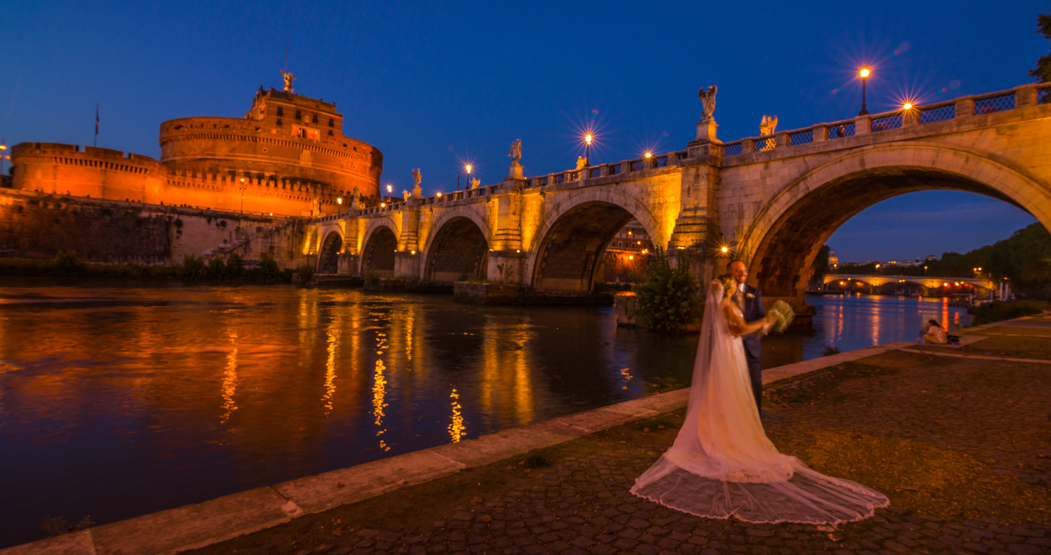 Tokina AT-X 16-28mm F2.8 Pro FX sample photo. Romance in rome. photography