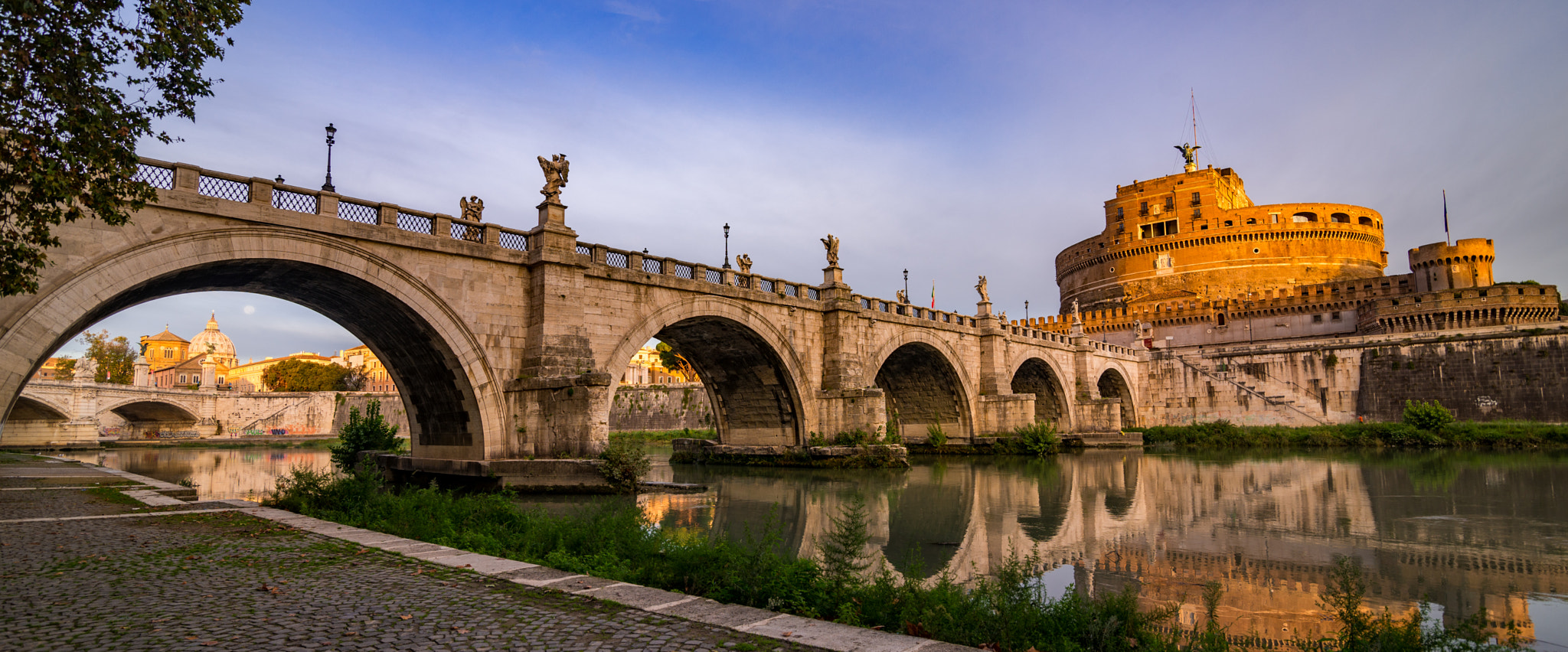 Tokina AT-X 16-28mm F2.8 Pro FX sample photo. Sunrise in rome photography