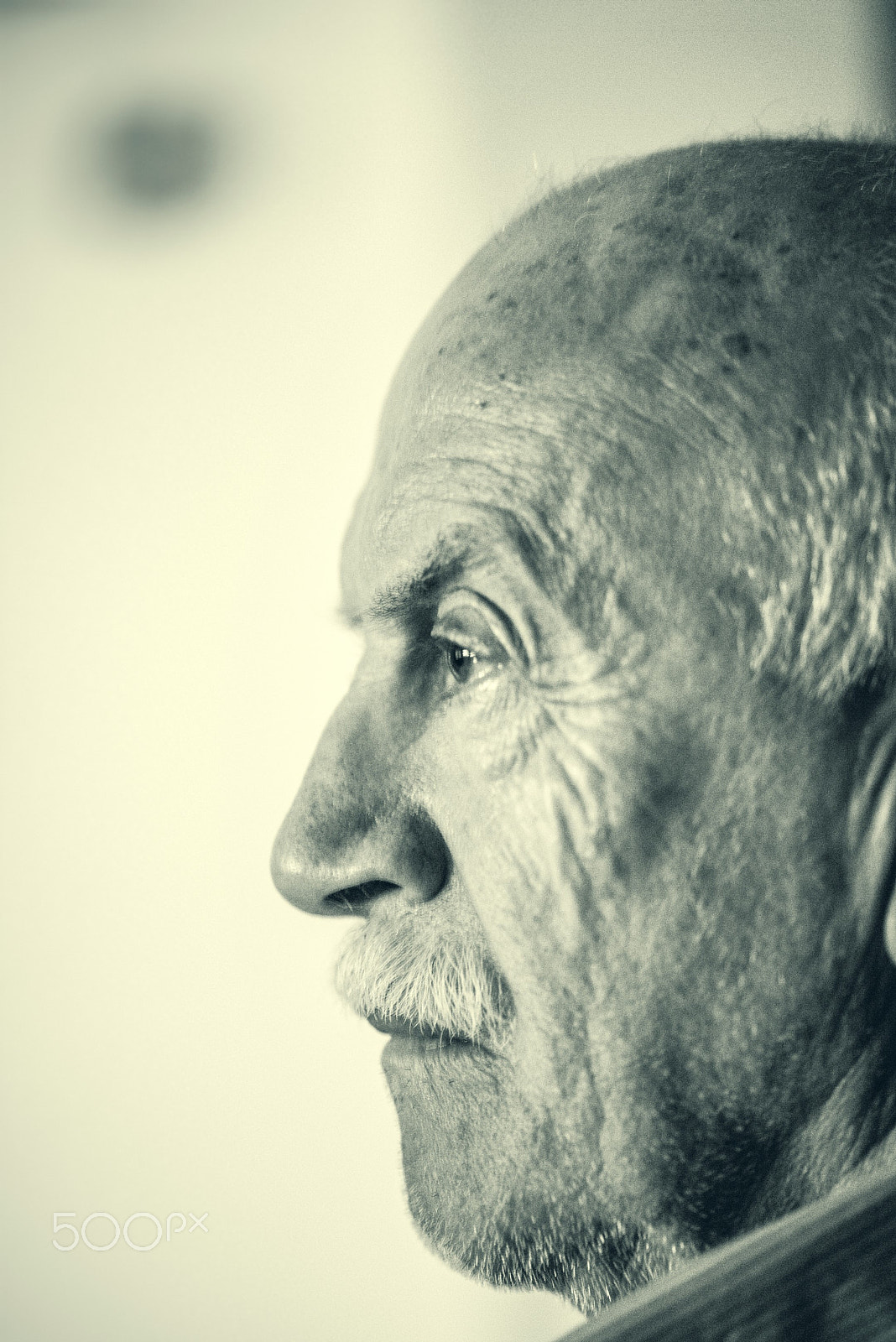 Sigma 105mm F2.8 EX DG OS HSM sample photo. Dad photography