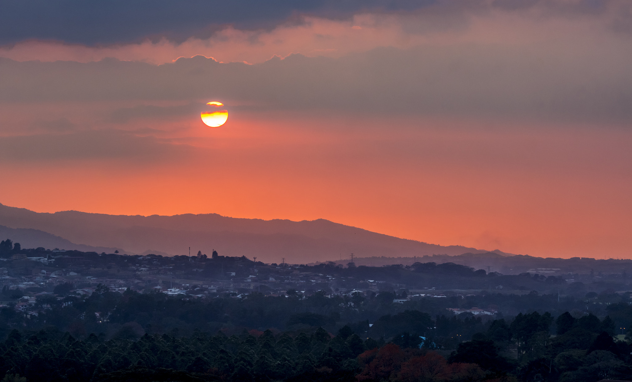 Sigma 70-200mm F2.8 EX DG OS HSM sample photo. Sunset in san jose, costa rica photography